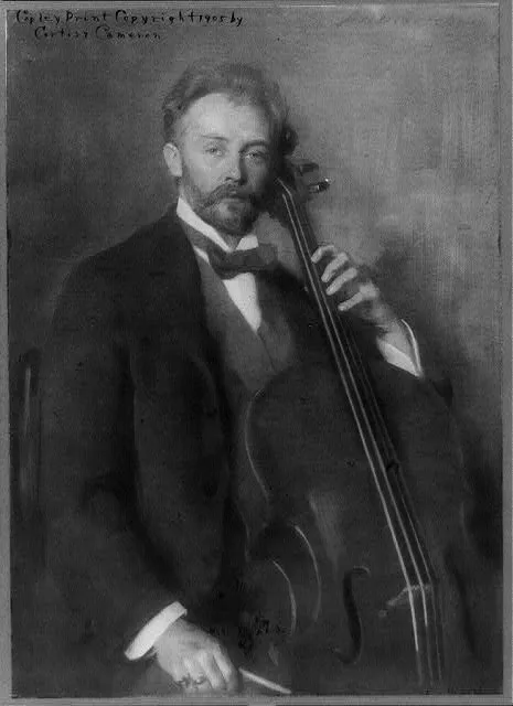 Józef Adamowski (wiolonczelista)